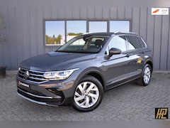 Volkswagen Tiguan - 1.4 TSI eHybrid Elegance * Virtual * ACC * Zw.Trekhaak * Carplay/Android * Alcantara * Stu