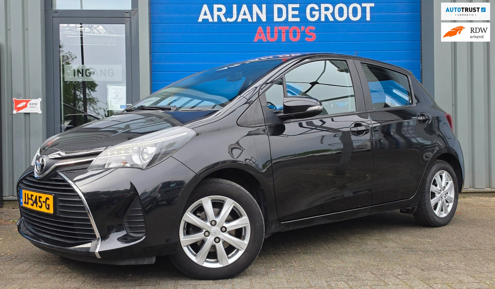 Toyota Yaris - 1.3 VVT-i 100PK 5Drs Navi Cruise NAP Camera Trekhaak - AutoWereld.nl