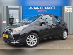 Toyota Yaris - 1.3 VVT-i 100PK 5Drs Navi Cruise NAP Camera Trekhaak