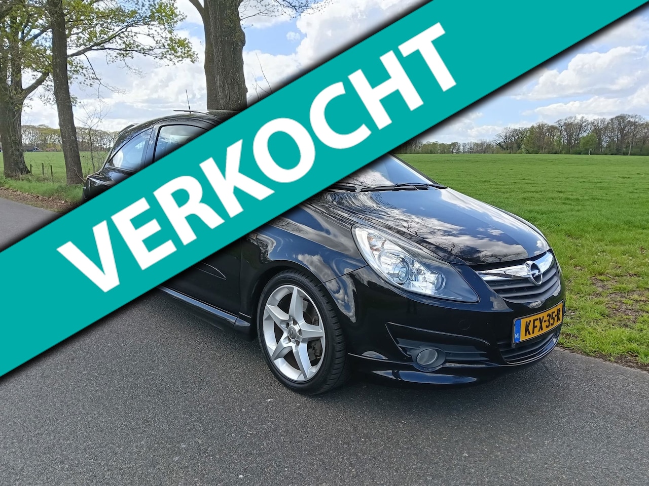 Opel Corsa - 1.6-16V GSI 150PK met elec.Panodak, Nw.Apk..1e Eig. - AutoWereld.nl