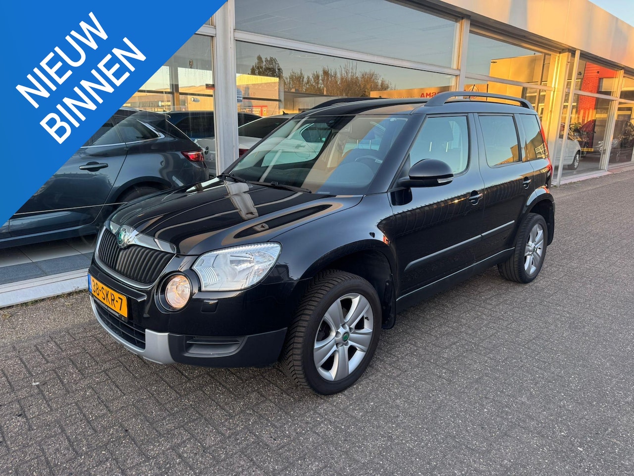 Skoda Yeti - 1.4 TSI Tour | 2e eigenaar | Airco | Cruise control | Elektrische ramen | Trekhaak | Parke - AutoWereld.nl