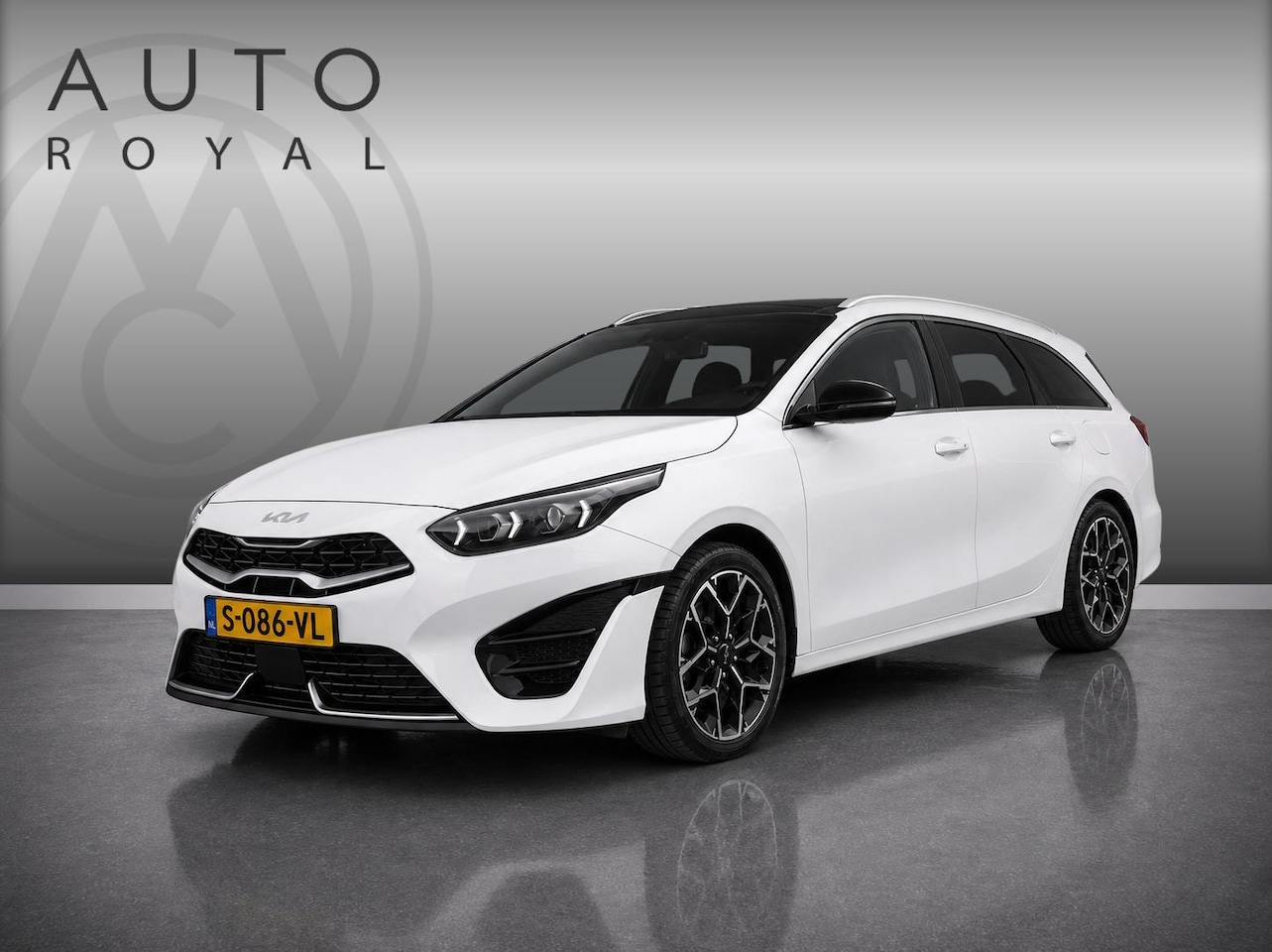 Kia Cee'd Sportswagon - Ceed 1.5 T-GDi GT-Line AUTOMAAT| PANORAMADAK| NAVIGATIE| CAMERA| DODE-HOEK DETECTIE| AIRCO - AutoWereld.nl