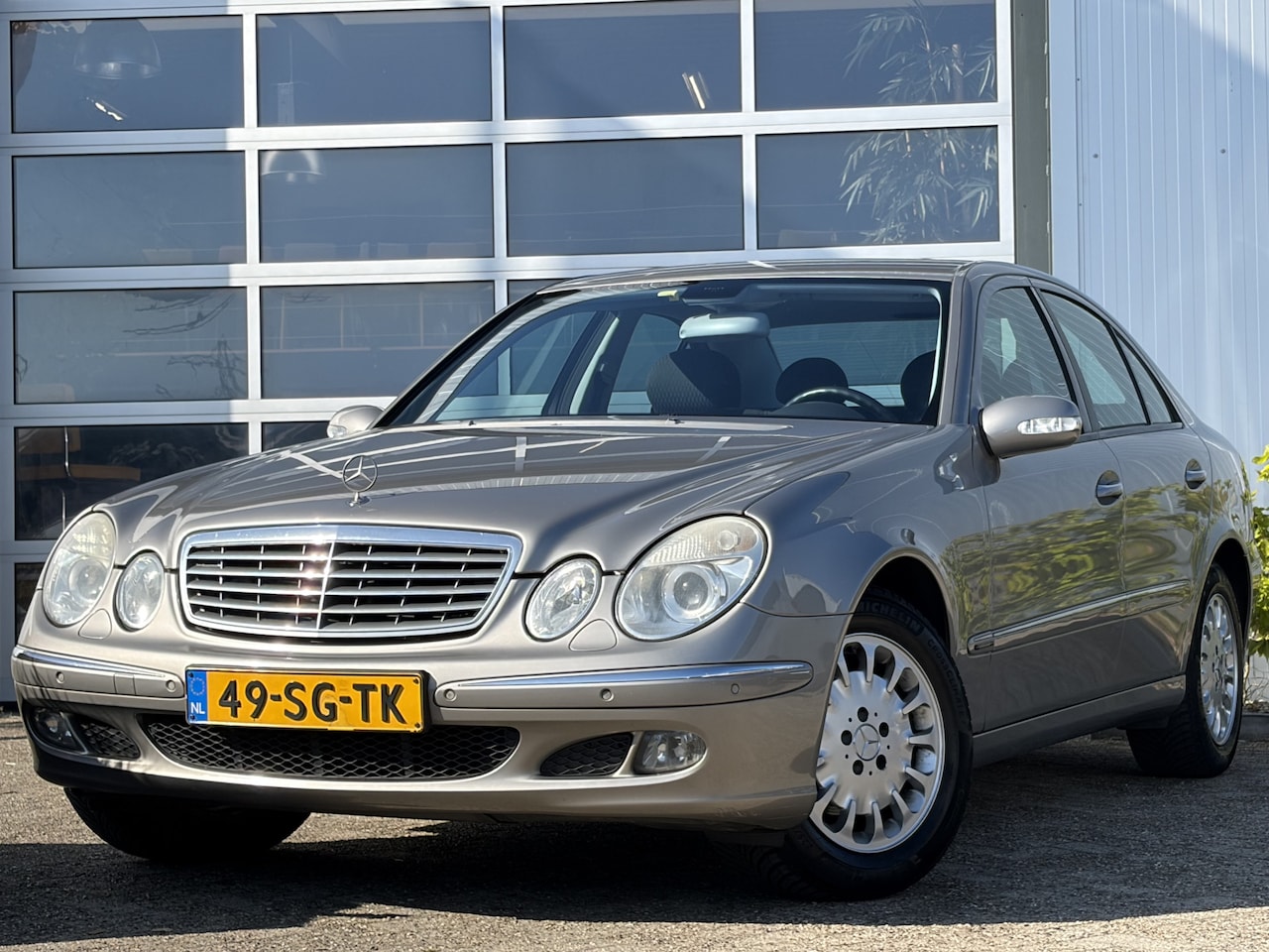 Mercedes-Benz E-klasse - 320 CDI Elegance Select 224pk | Nieuwe apk | Bi-xenon koplampen | Cruise control | Cd-wiss - AutoWereld.nl