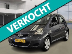 Toyota Aygo - 1.0-12V Comfort Navigator 90.400 km +NAP NL-auto