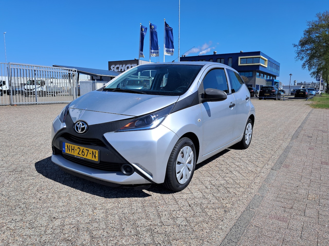 Toyota Aygo - 1.0 VVT-i x-play - AutoWereld.nl