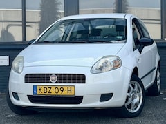 Fiat Grande Punto - 1.4 Ed. Blue & Me