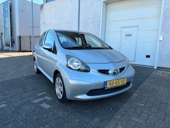 Toyota Aygo - 1.0-12V + 5DRS (bj 2007) AIRCO|APK-21-11-26|INRUILKOOPJE