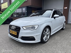 Audi A3 Sportback - 1.6 TDI S-LINE*PANO-DAK*CAMERA*CRUISE