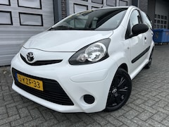 Toyota Aygo - 1.0 VVT-i SPORT 5DRS Airco Rijdt Super