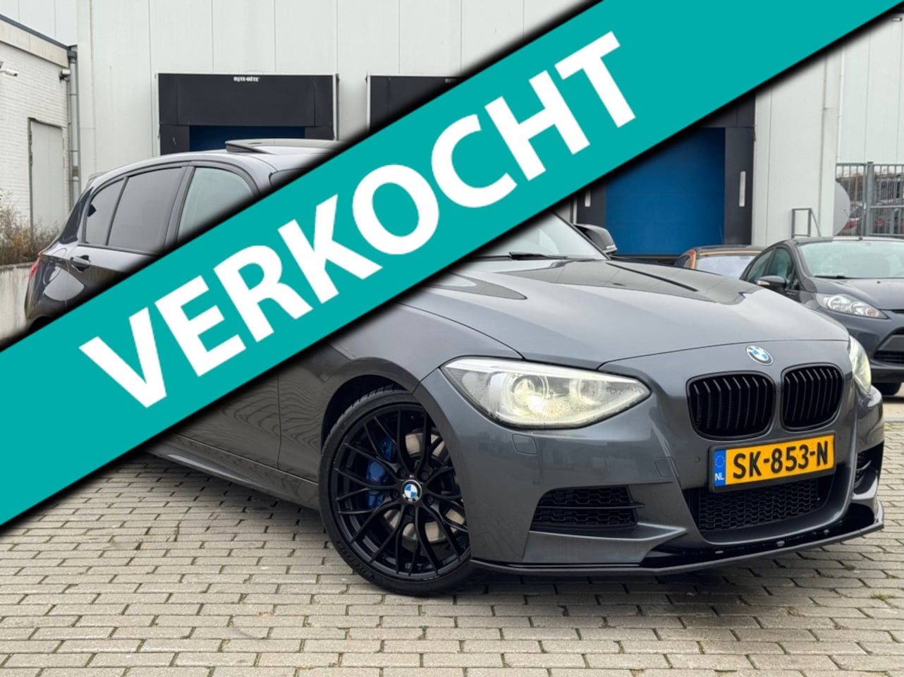 BMW 1-serie - M135i High Executive 412PK AUT RWD H&K Dak 5D - AutoWereld.nl