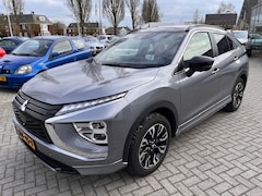 Mitsubishi Eclipse Cross - 2.4 PHEV Instyle 4WD Pano / Leder / Trekh