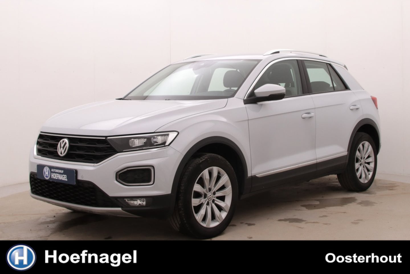 Volkswagen T-Roc - 1.5 TSI Sport | Automaat | Adaptive cruise | Stoelverwarming | CarPlay | Camera | Parkeers - AutoWereld.nl