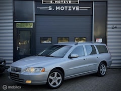 Volvo V70 - 2.4 Edition Sport LPG automaat Trekhaak 2eig Leder Dealer Onderhouden