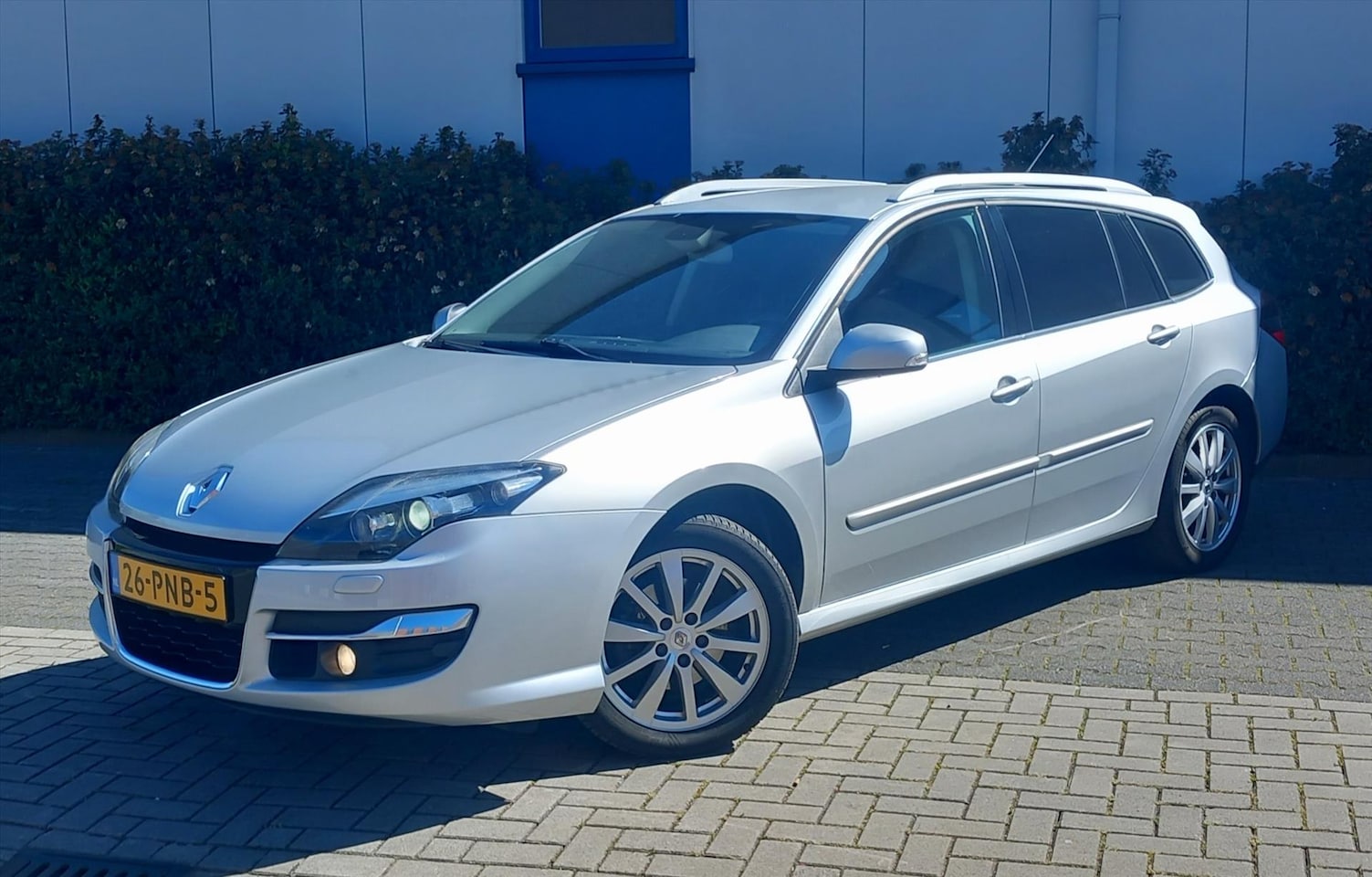 Renault Laguna Estate - 2.0 16V Dynamique 2.0 16V 103KW Dynamique - AutoWereld.nl