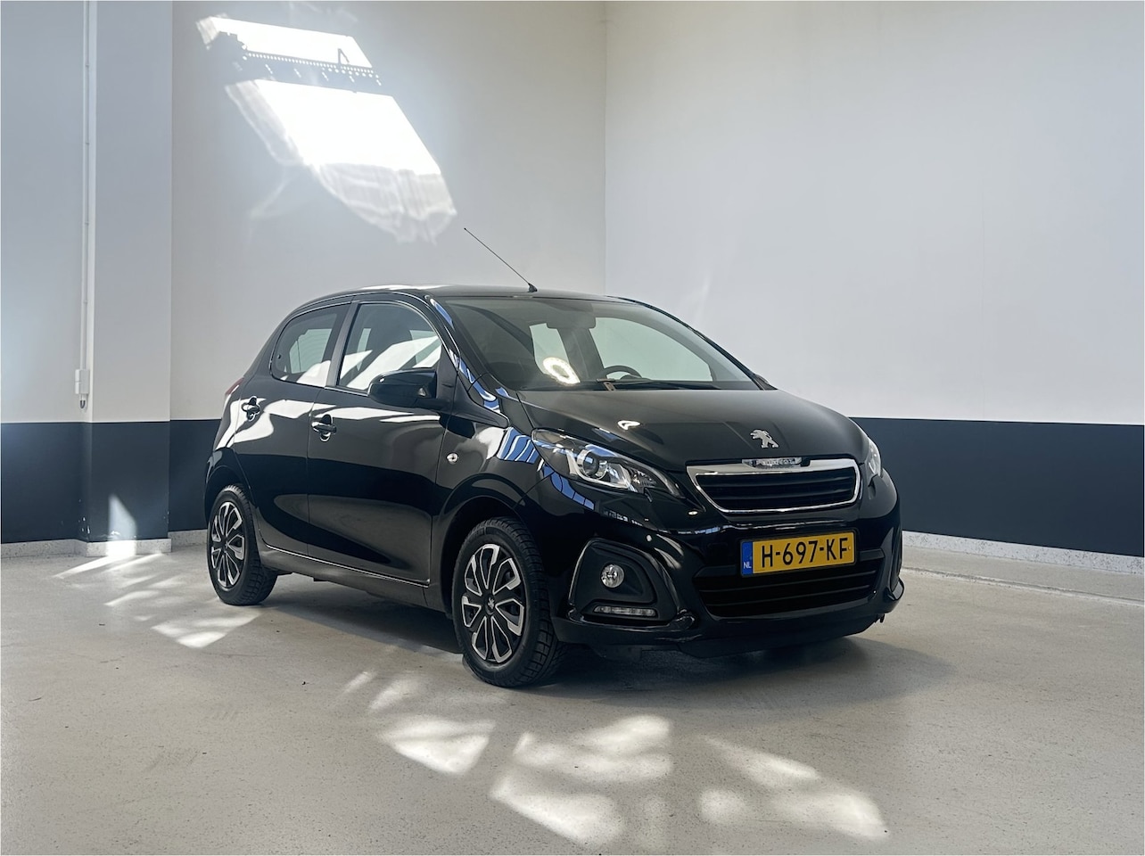 Peugeot 108 - 1.0 e-VTi Blue Lease | NL | 1 Eig | Airco | C.V | Bluetooth | - AutoWereld.nl