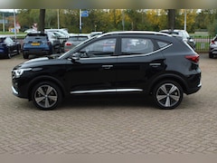 MG ZS - EV Luxury 45 kWh / SoH 89, 7% / Panoramadak / Camera / Leder / 17'' / Keyless / Navigatie