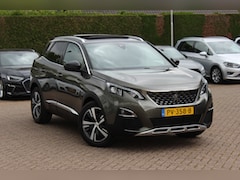 Peugeot 3008 - 1.6 e-THP GT Line / Trekhaak / Panoramadak / Camera / Navigatie / 18'' / Keyless / DAB / C