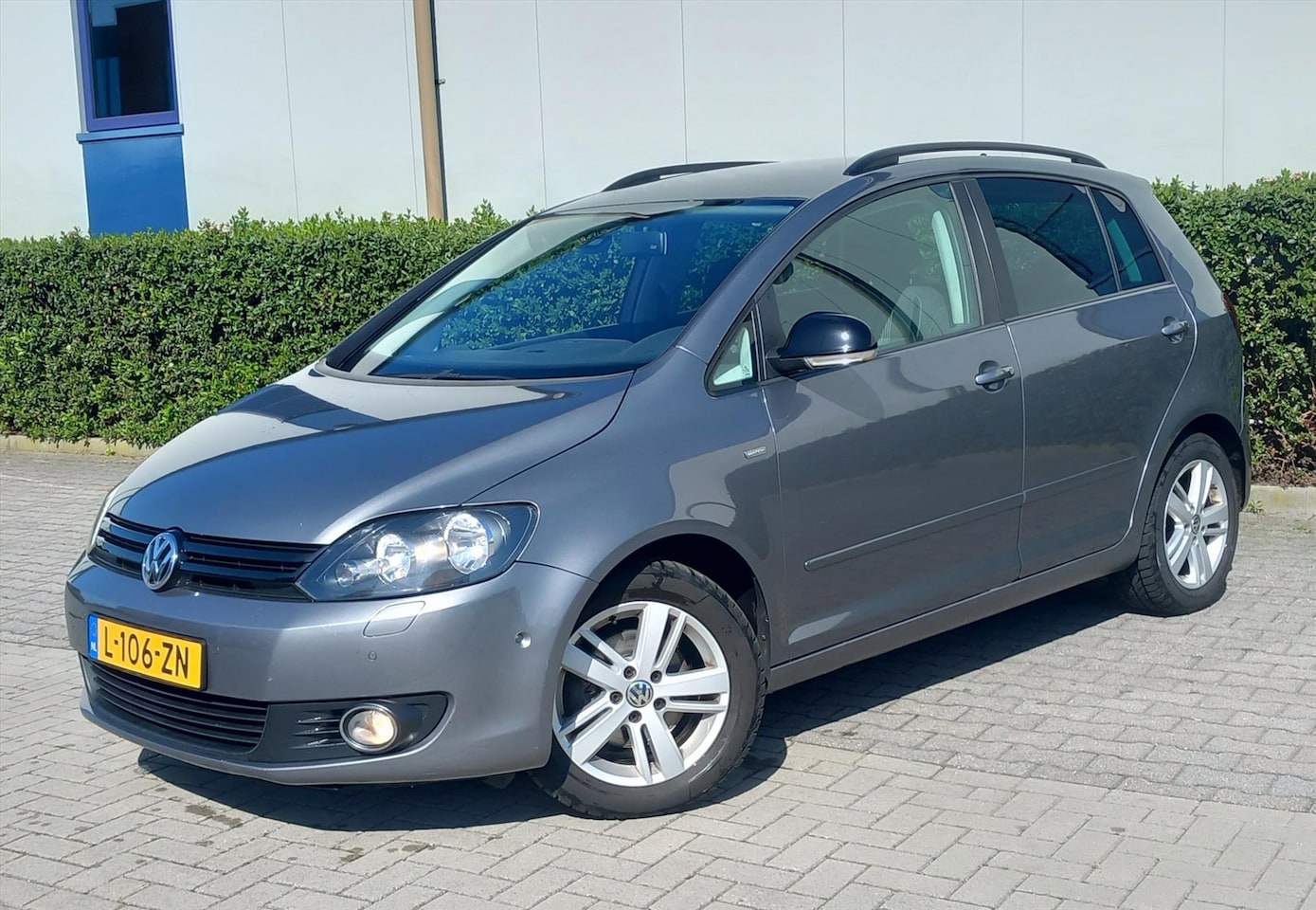 Volkswagen Golf Plus - 1.6 TDI 105pk BlueMotion Highline Automaat - AutoWereld.nl