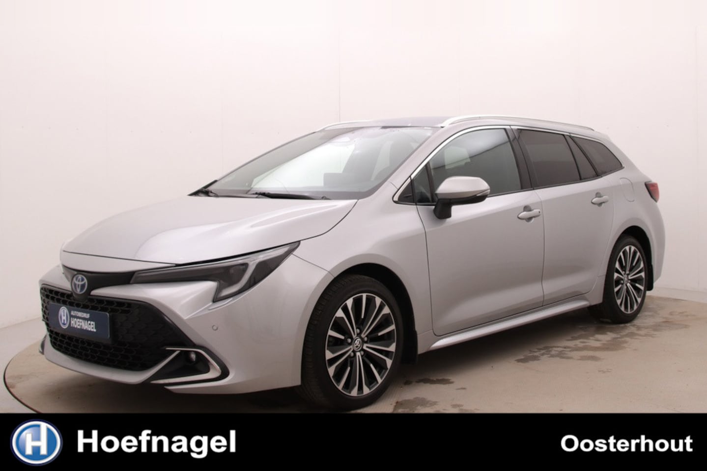 Toyota Corolla Touring Sports - Hybrid 140 Executive | Automaat | Adaptive cruise | Stoelverwarming | CarPlay | Camera | T - AutoWereld.nl
