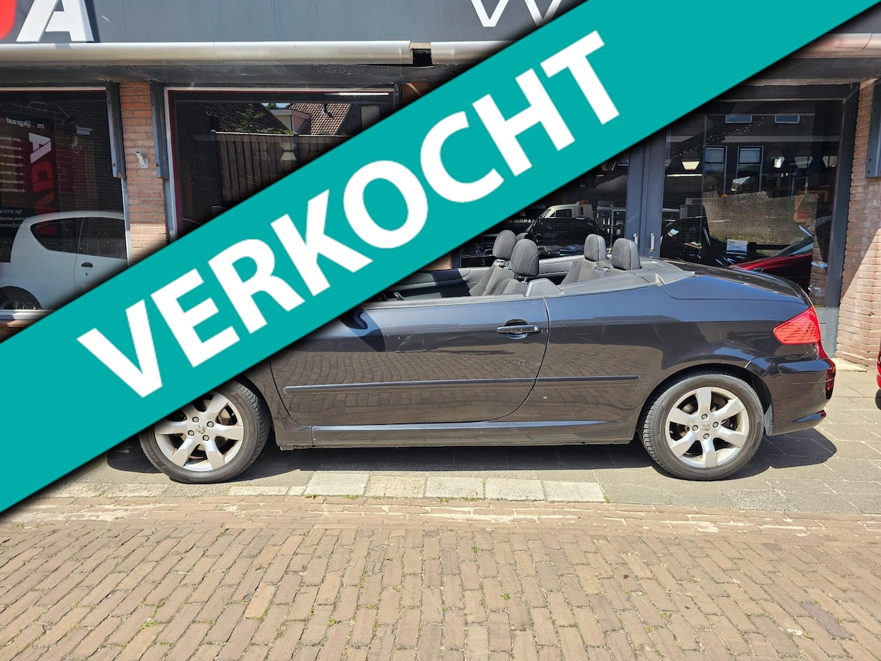 PEUGEOT 307