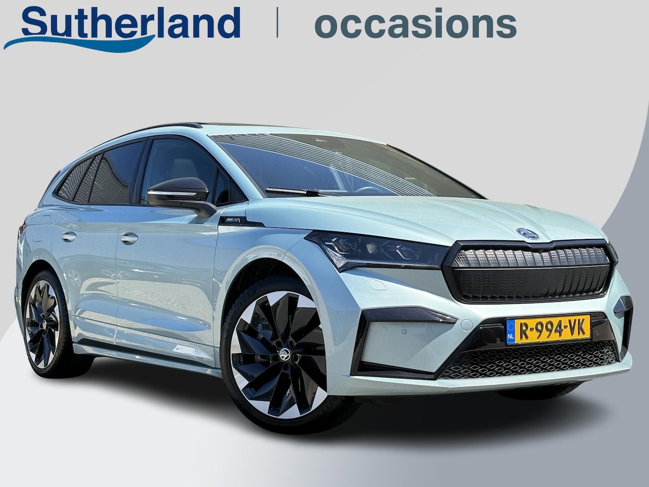 Skoda Enyaq iV - 80 Sportline | Panoramadak | Wegklapbare Trekhaak | Achteruitrijcamera | 21 Inch | - AutoWereld.nl