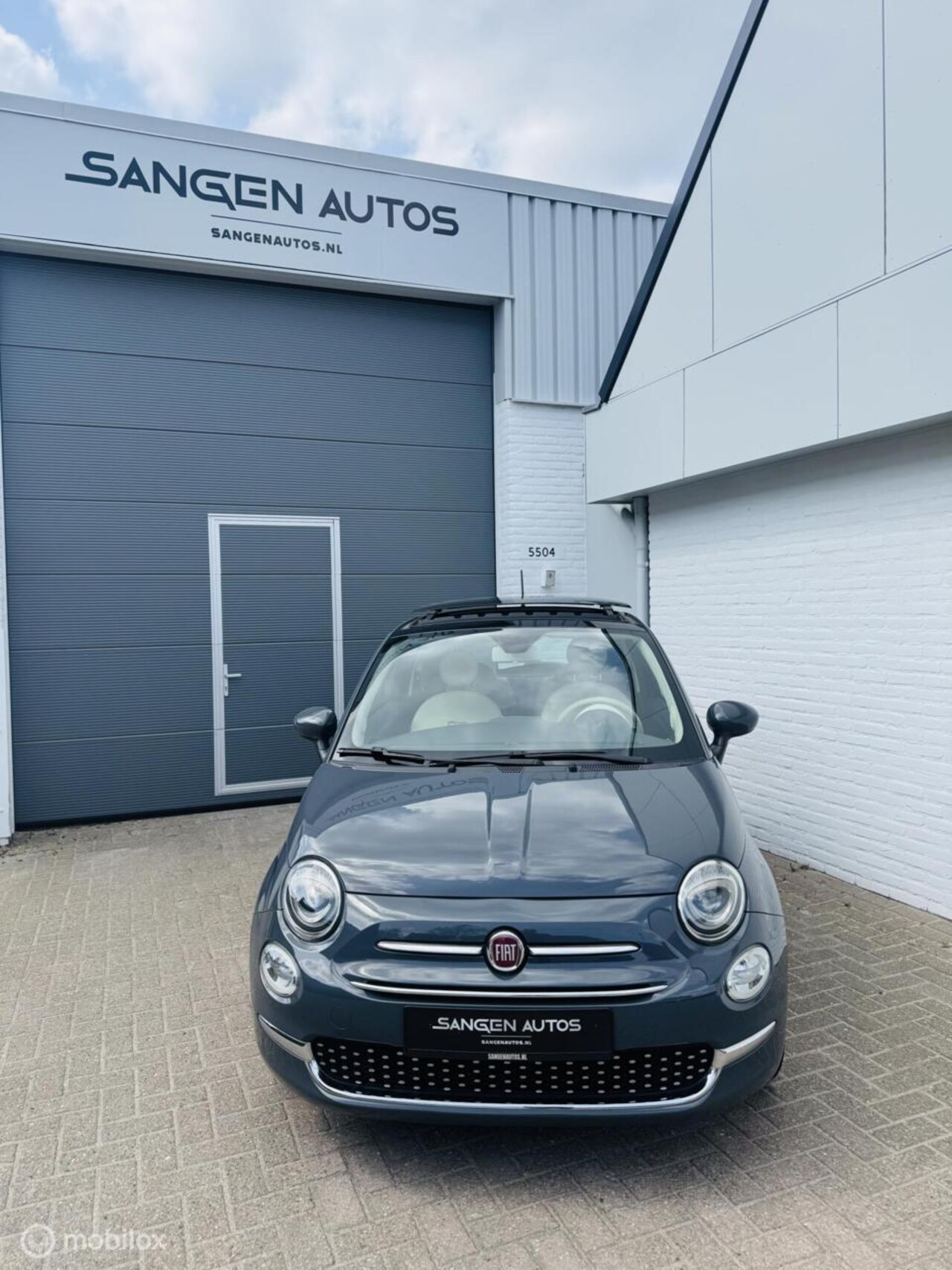 Fiat 500 - 1.2 Lounge Panorama Schuifdak Airco 15 inch - AutoWereld.nl