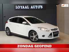 Ford Focus - 1.0 EcoBoost Trend | NAVI | AIRCO | STOELVERW. | ELEK.RAMEN | APK