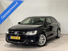 Volkswagen Jetta - 1.4 TSI Hybrid Highline|TREKHAAK|CARPLAY