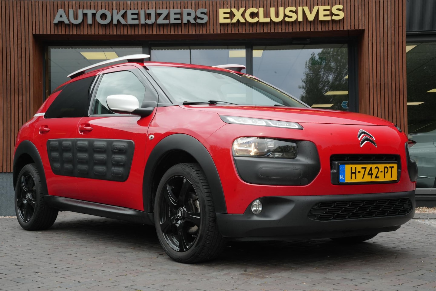 Citroën C4 Cactus - 1.2 PureTech One-Tone 1.2 PureTech One-Tone - AutoWereld.nl