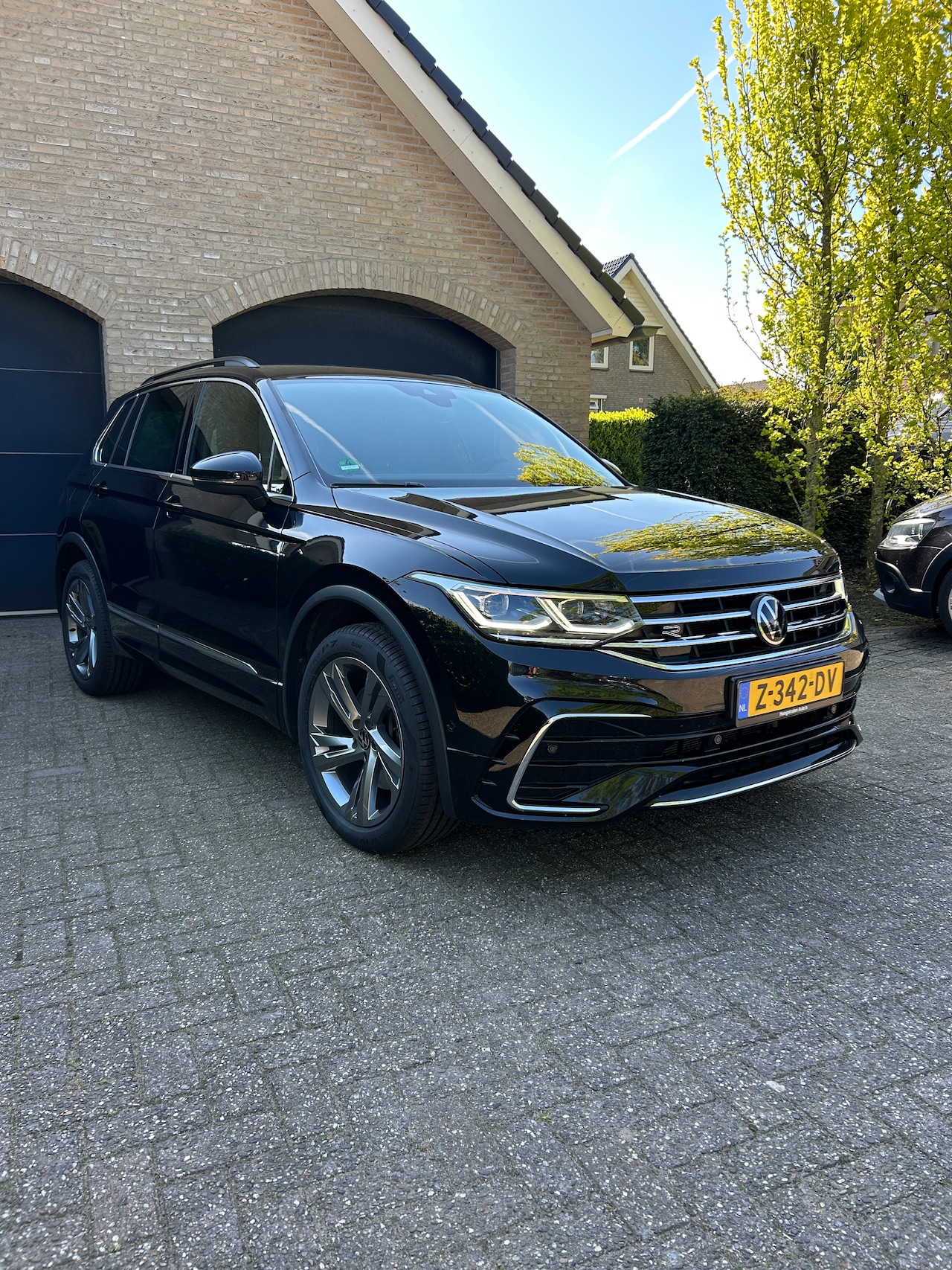 Volkswagen Tiguan - 1.4 TSI eHybrid R-Line Business - AutoWereld.nl