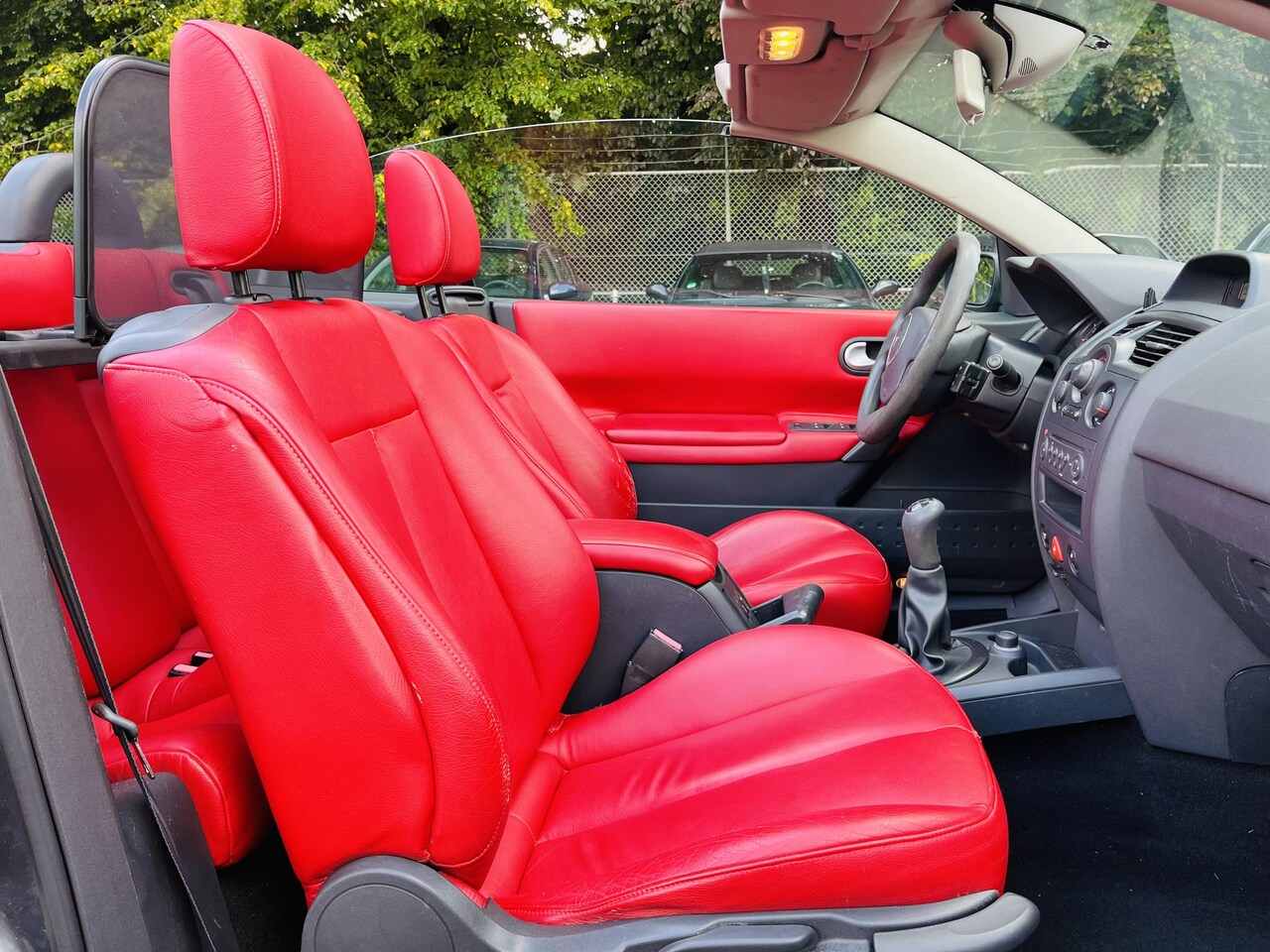 Renault Mégane coupé cabriolet - 1.6-16V Authentique Apple Carplay | Android auto | Airco | Camera