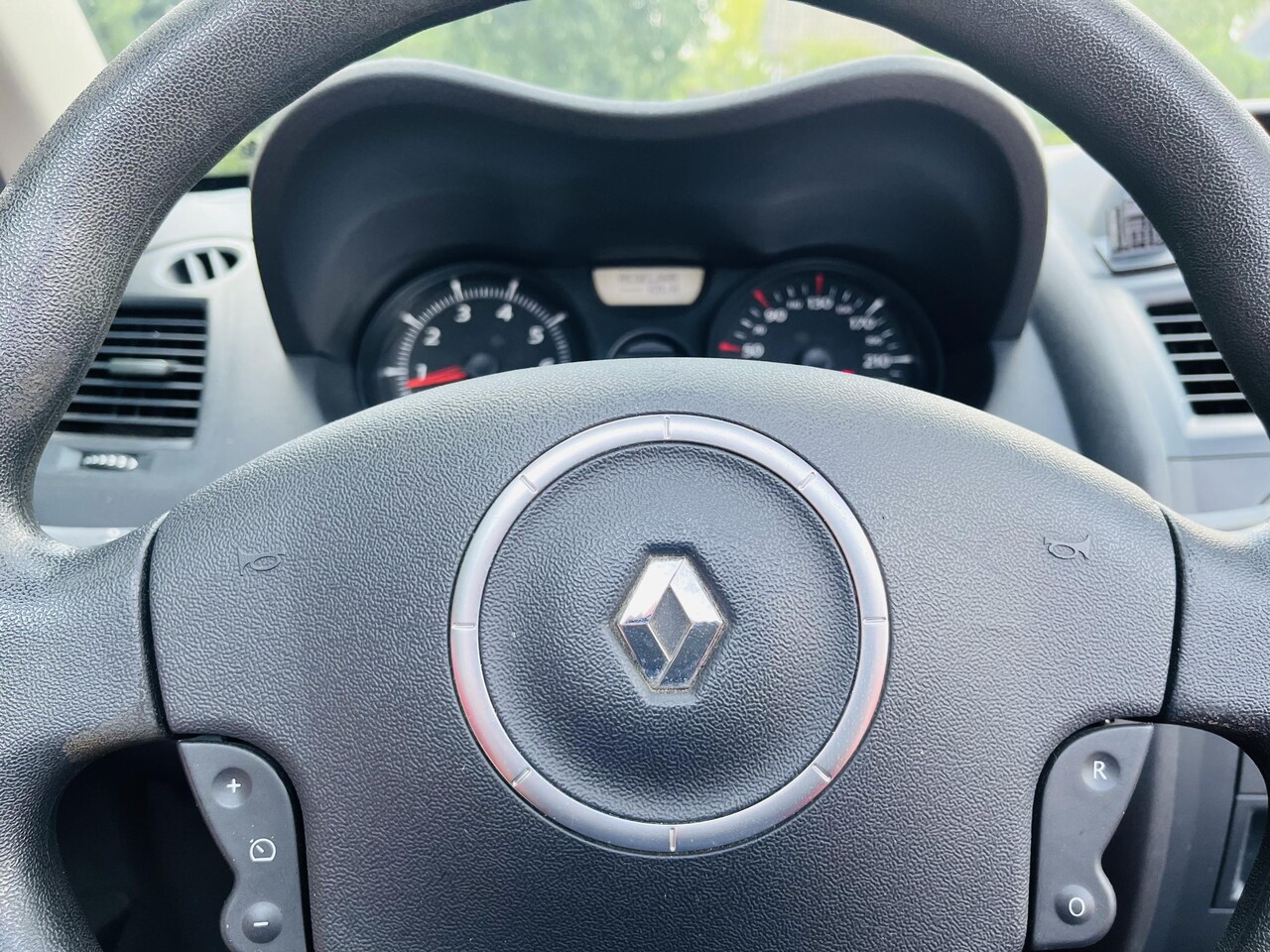 Renault Mégane coupé cabriolet - 1.6-16V Authentique Apple Carplay | Android auto | Airco | Camera