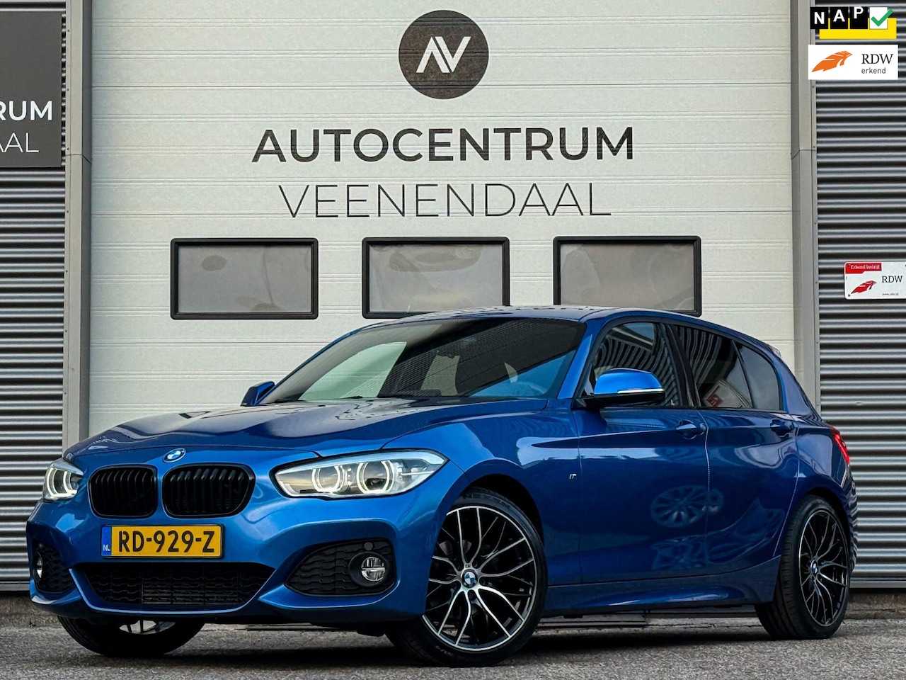 BMW 1-serie - 118d Executive AUT 3X M-SPORT H&K/LED/NL AUTO/NAP - AutoWereld.nl