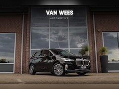 BMW 2-serie Active Tourer - 230e xDrive Luxury Line | 1e eigenaar | BTW auto | Driving Assistant | Harman Kardon | 360