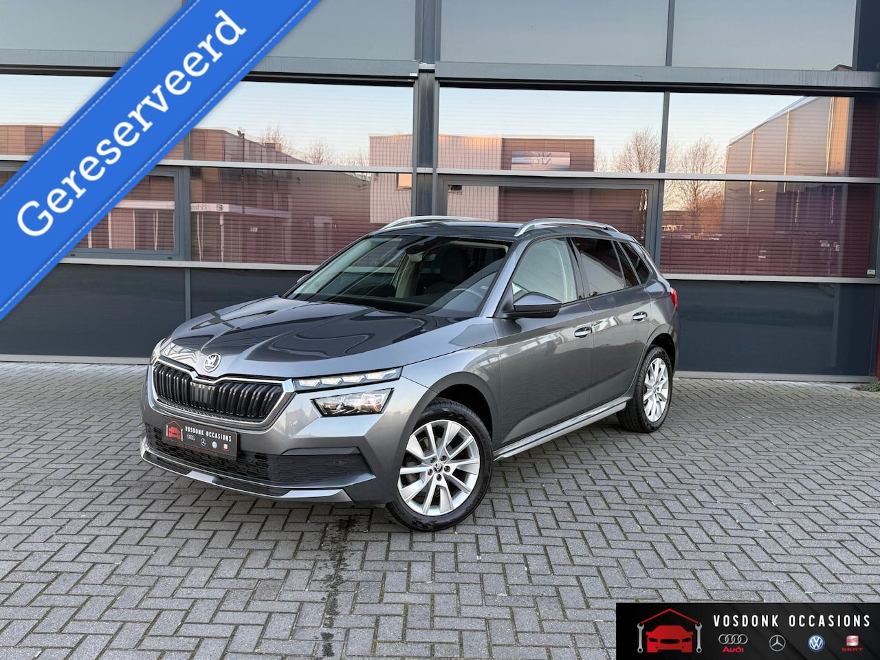 Skoda Kamiq - 1.0 TSI Sport Busines/Digital dashboard/Navi/Camera/Automaat - AutoWereld.nl