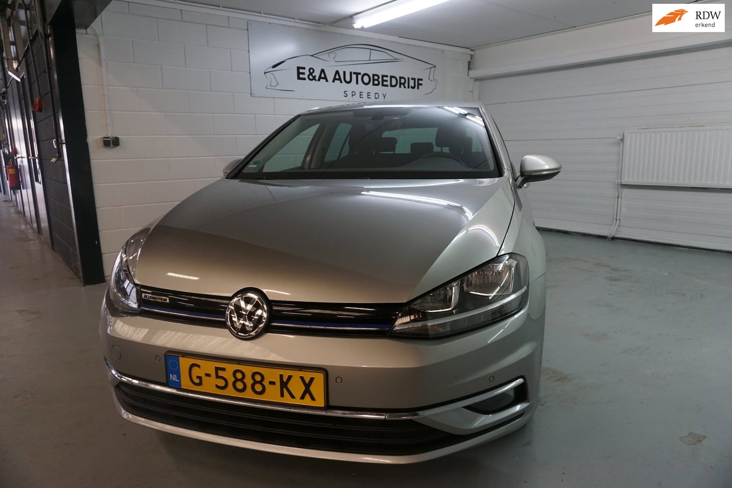 Volkswagen Golf - 1.5 TSI Comfortline Business / DEALER ONDERHOUDEN - AutoWereld.nl