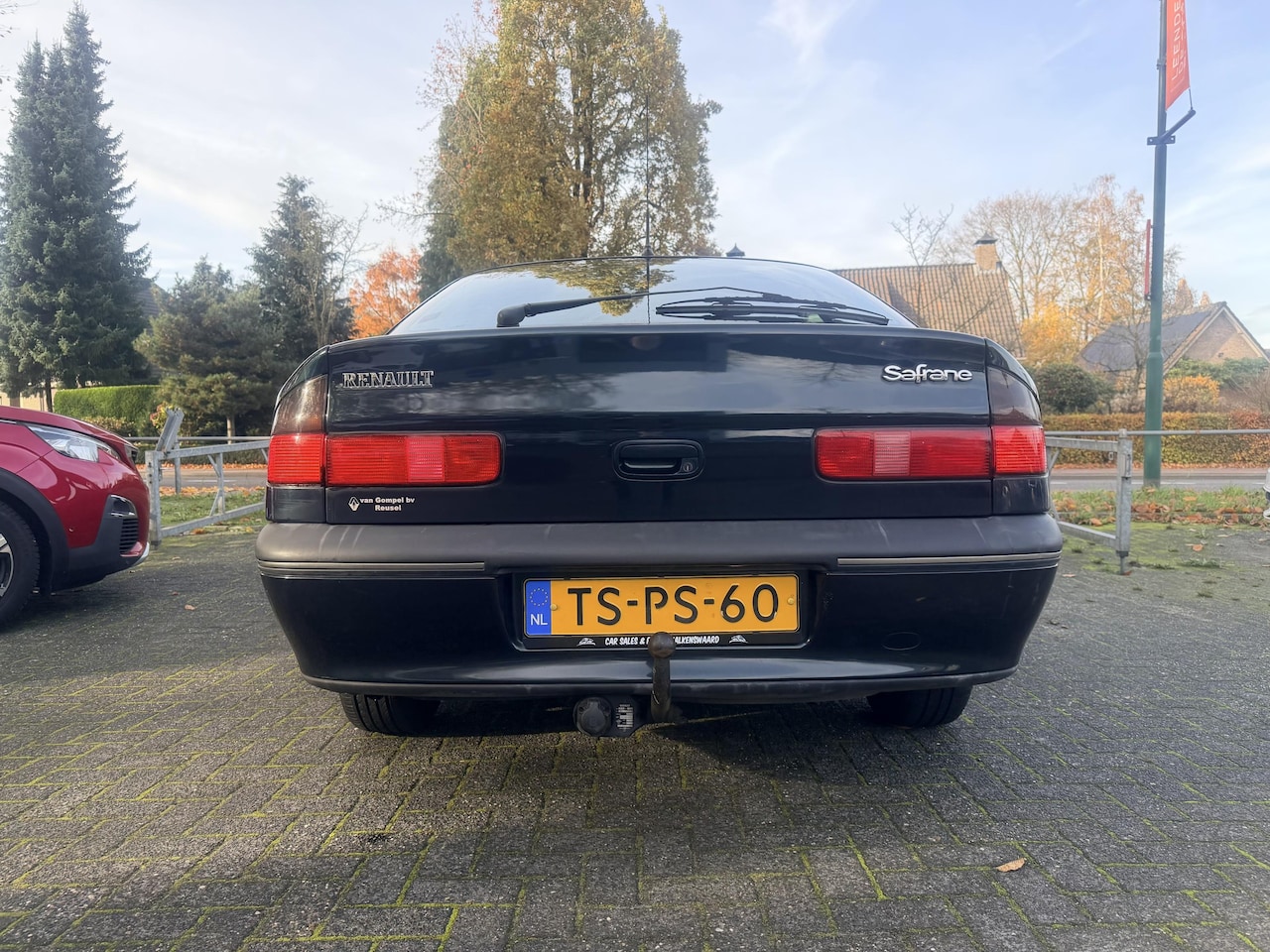 Renault Safrane - 2.0 RXE Leder / Clima / Trekhaak / Audio