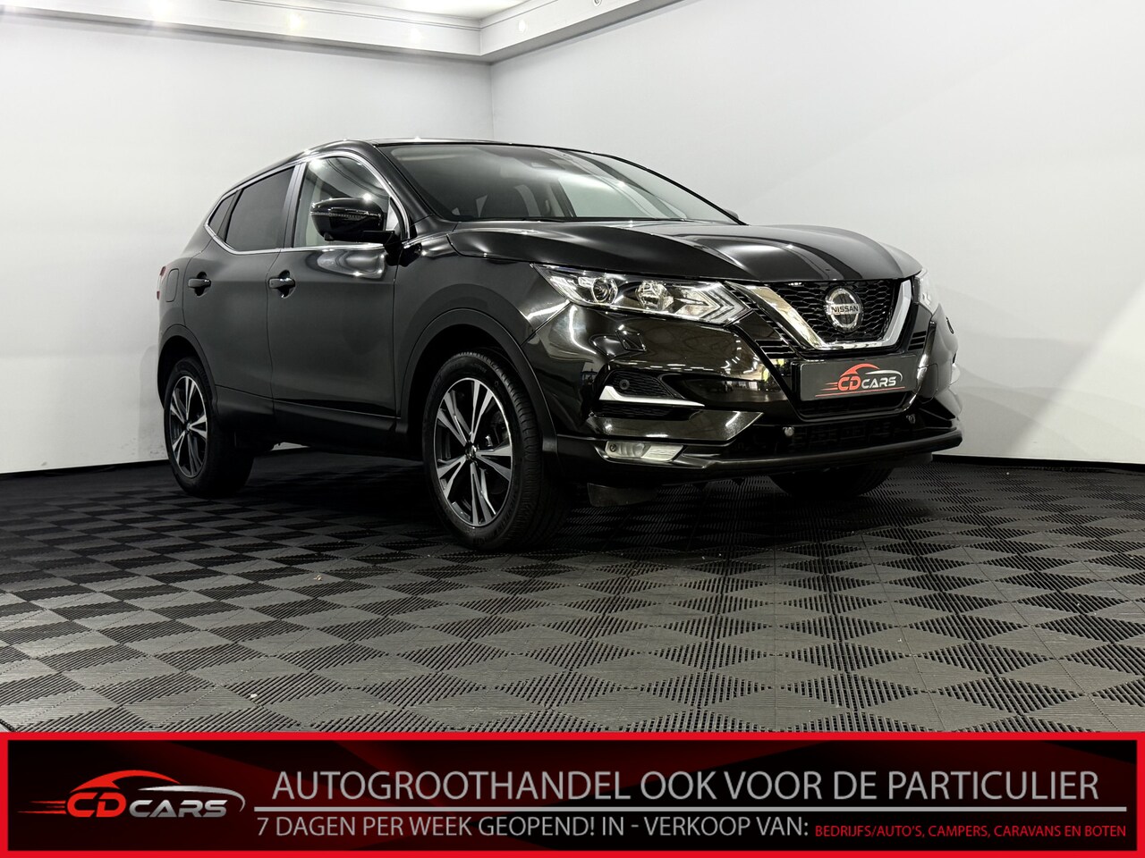 Nissan Qashqai - 1.3 DIG-T N-Connecta 360 Camera, Navi, Keyless start, Cruise control, Rijstrook correctie, - AutoWereld.nl