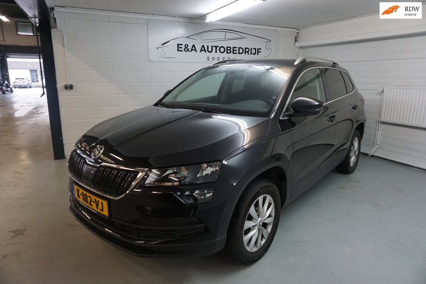 Skoda Karoq - 1.5 TSI ACT Sportline Business DEALER ONDERHOUDEN - AutoWereld.nl