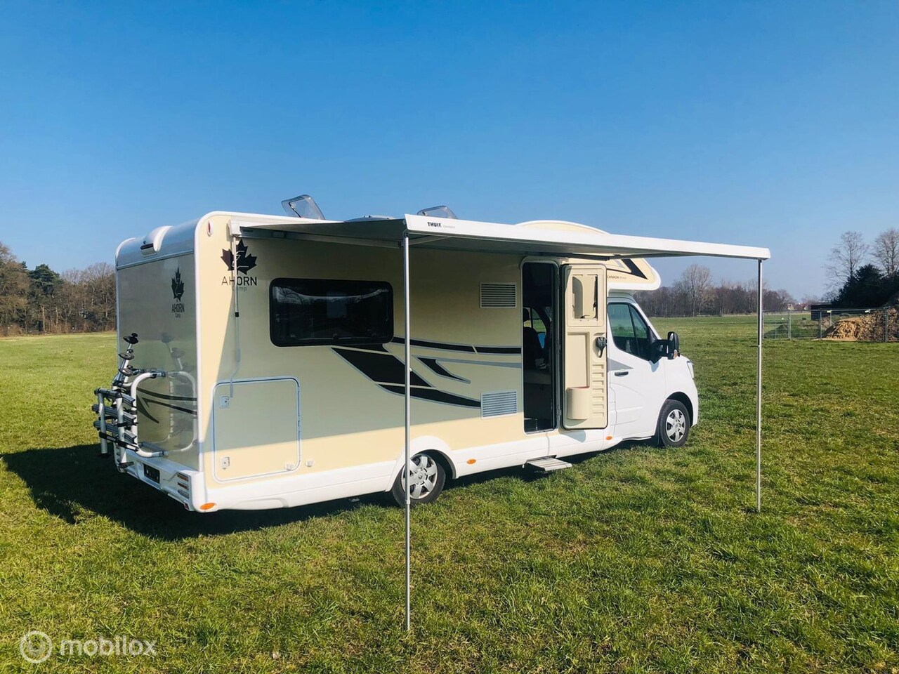 Renault Master - Ahorn Canada 95 Plus / Lengte bedden / Hefbed / XXL koelkast