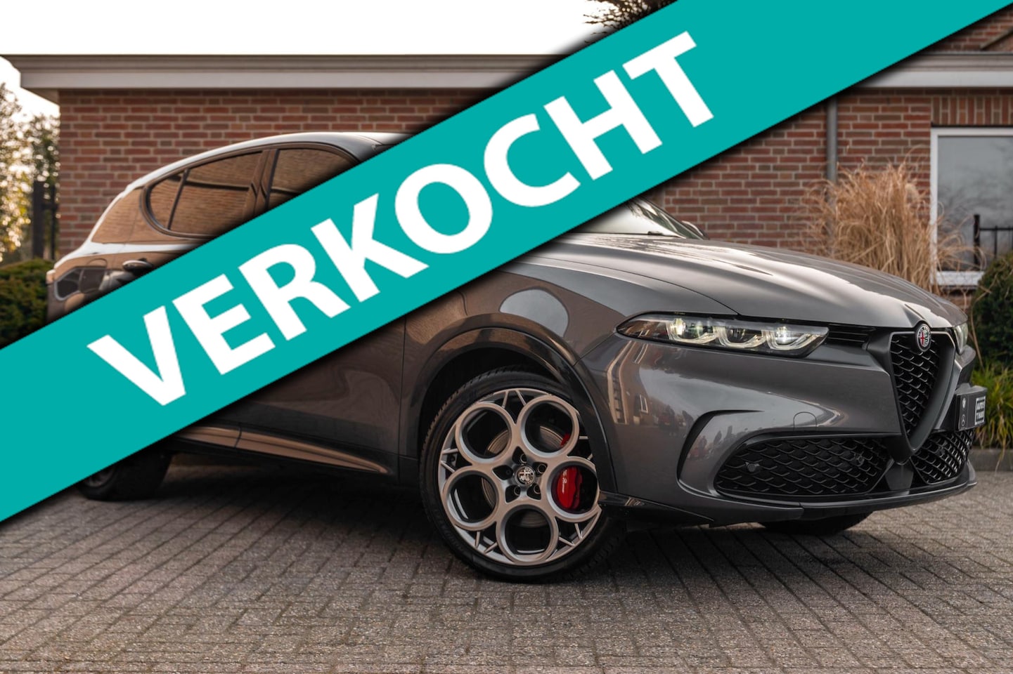 Alfa Romeo Tonale - 1.5T Hybrid Edizione Speciale 131 PK Aut. Keyless Matrix LED Camera Sfeerverl. 20'' - AutoWereld.nl