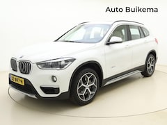 BMW X1 - xDrive25i X-Line -Uniek 1e Eigenaar Dealeronderhouden -Pano Dak -HeadUp -Trekhaak -Park As