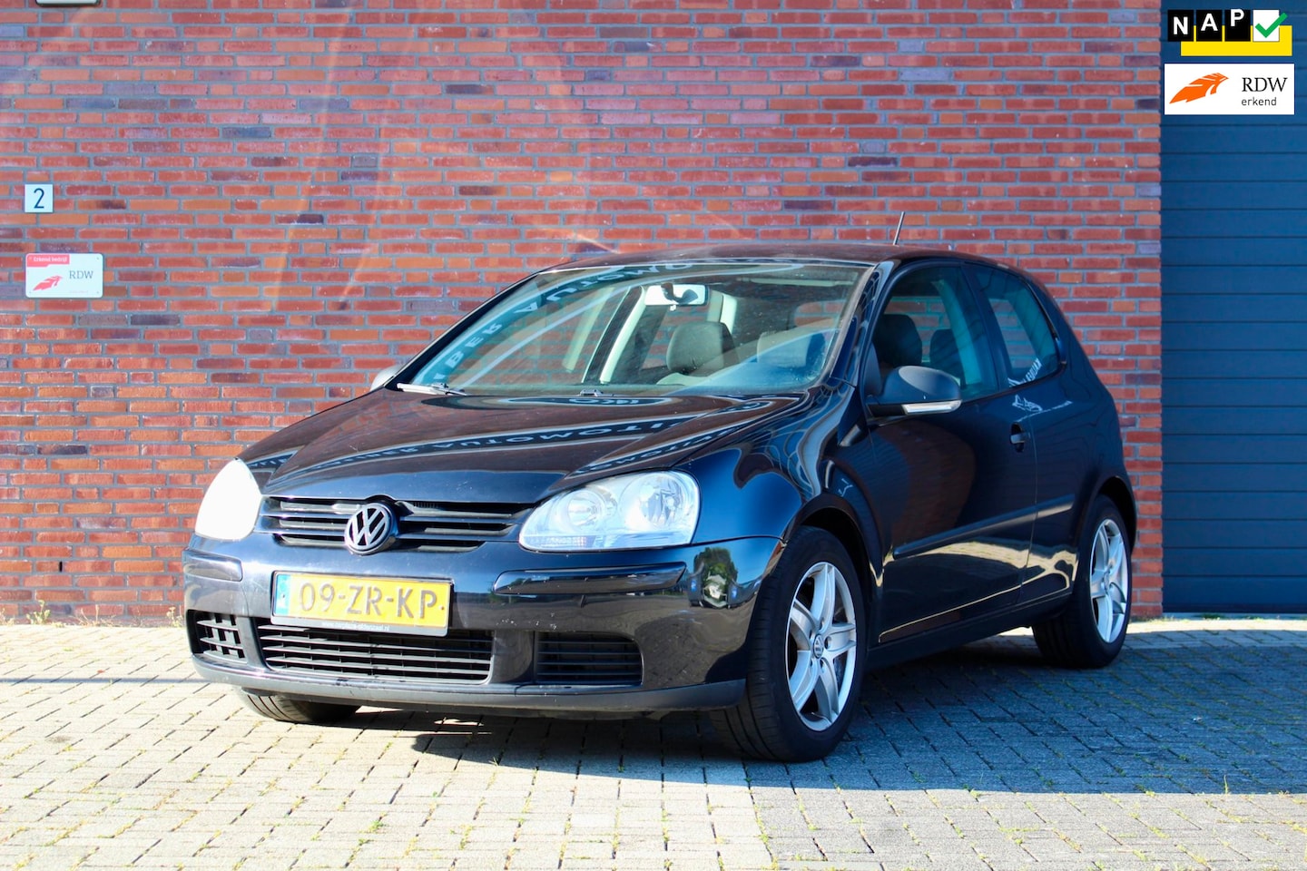Volkswagen Golf - 1.4 TSI Trendline | Zwart | Nieuwe APK | NAP - AutoWereld.nl