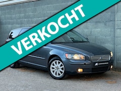 Volvo V50 - 2.4 Automaat | Stoelverw | Memory | Xenon | Leder | Trekhaak