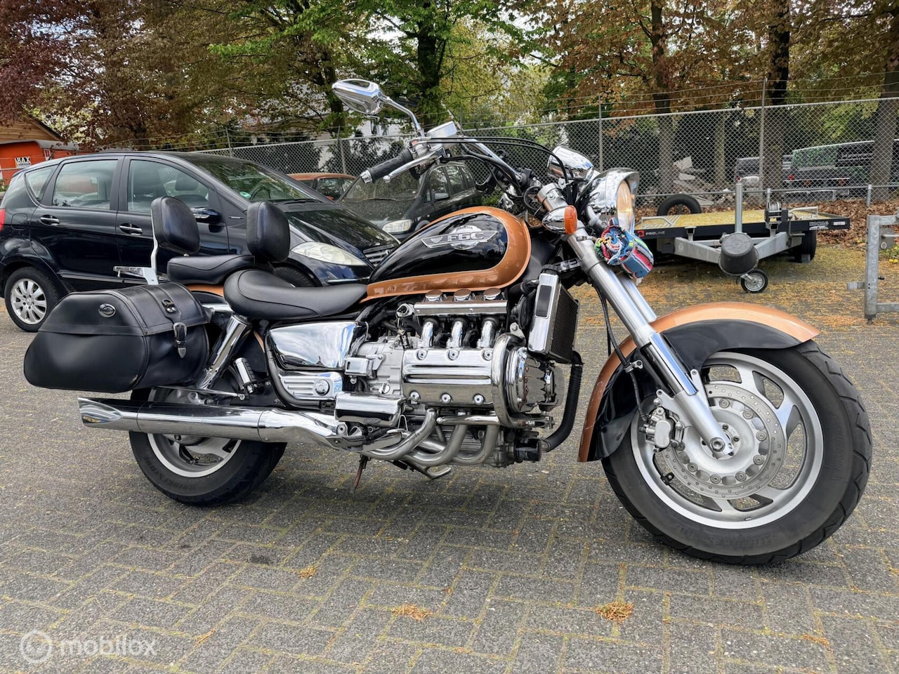 Honda e - GL 1500 Valkyrie Tour 6 Cilinder / Zeer mooi !!!