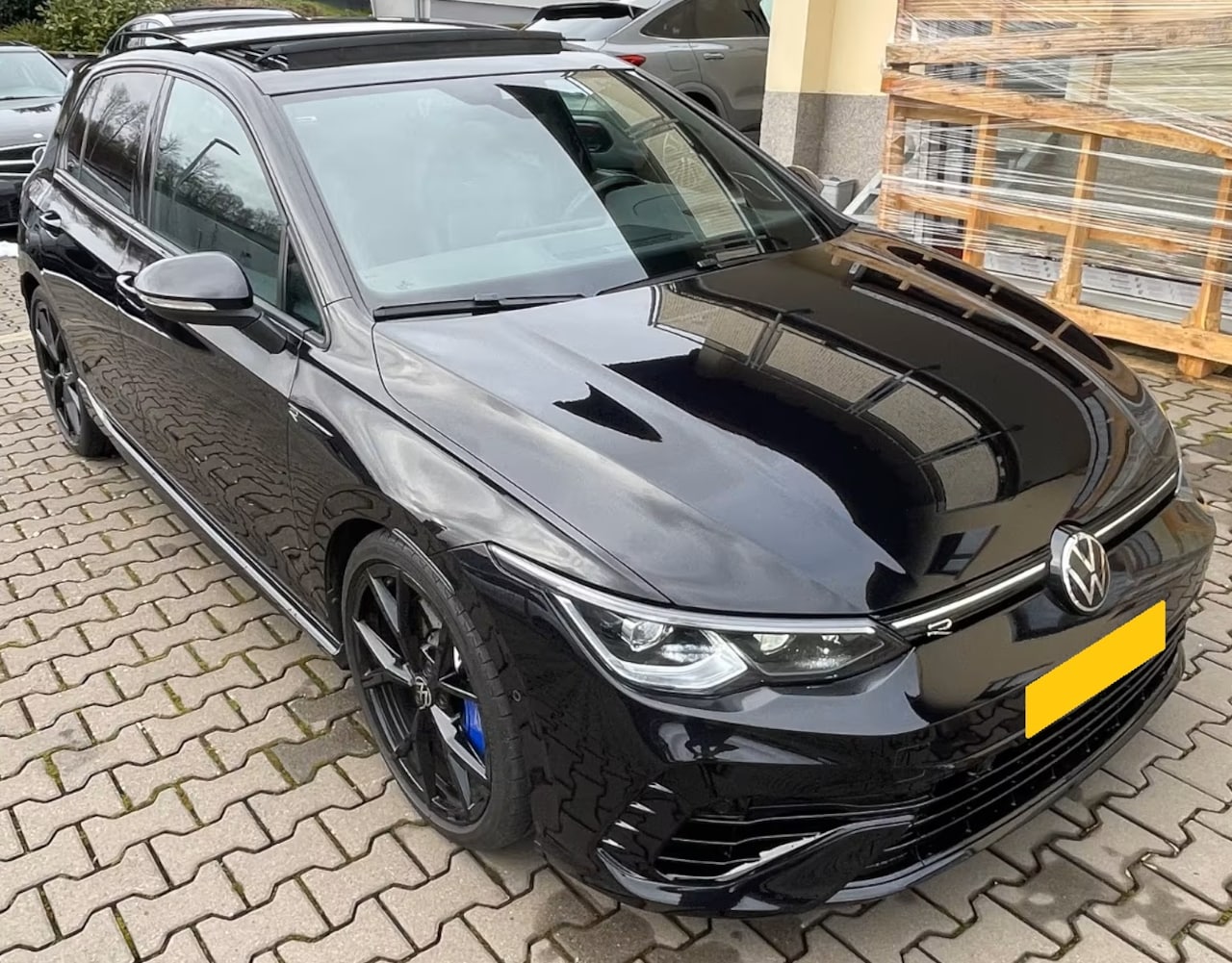 Volkswagen Golf - 1.5 eTSI R-Line Business - AutoWereld.nl