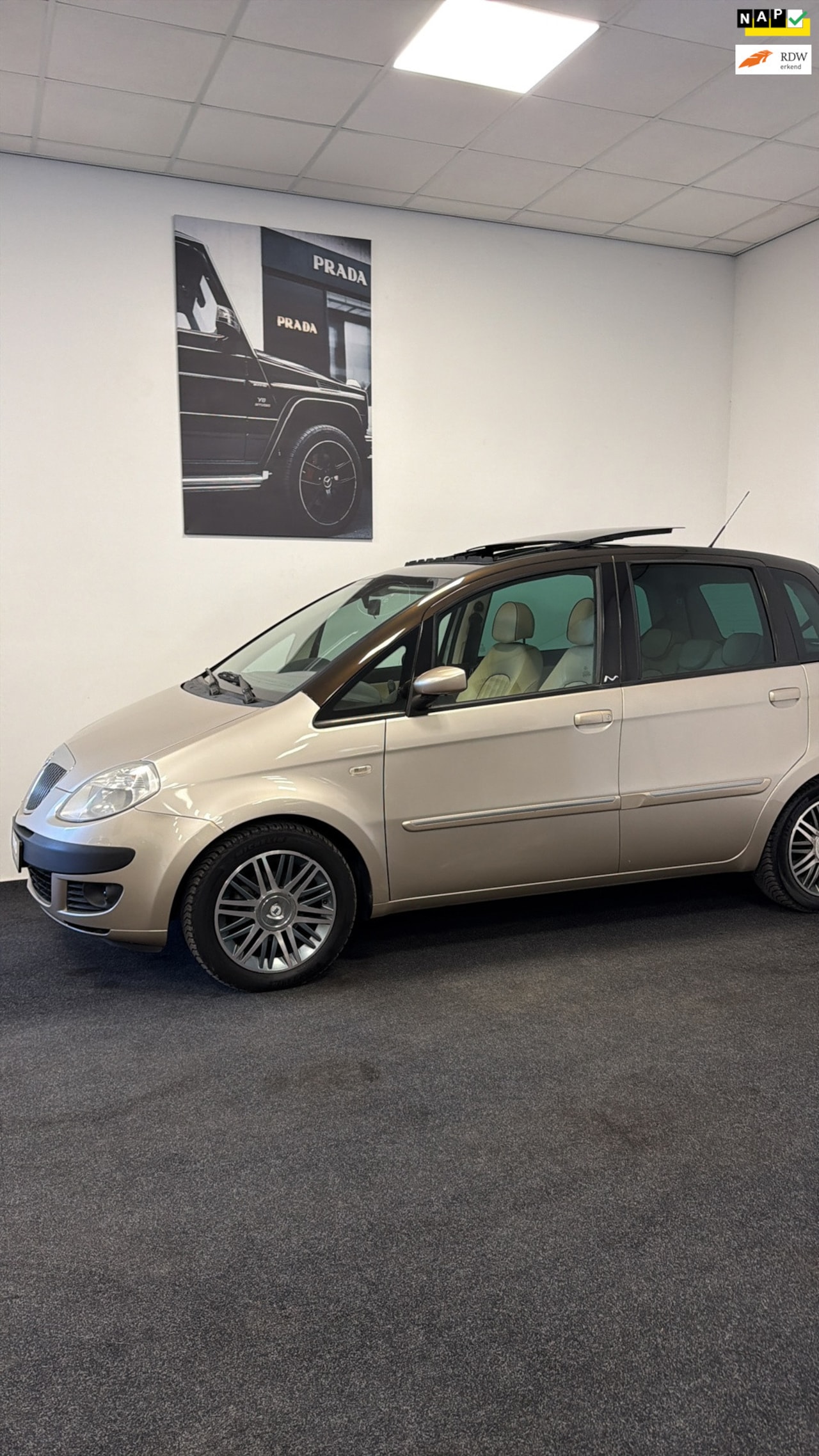 Lancia Musa - 1.4-16V Platino Automaat en vele opties - AutoWereld.nl