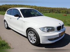 BMW 1-serie - 116i Executive Automaat 3-deurs 122pk Volledige Historie!