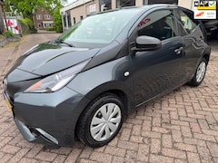 Toyota Aygo - 1.0 VVT-i x-fun AIRCO LED ORG 75439 KM NAP O.H BOEKJES VOLLEDIG ONDERHOUDEN GEHAD