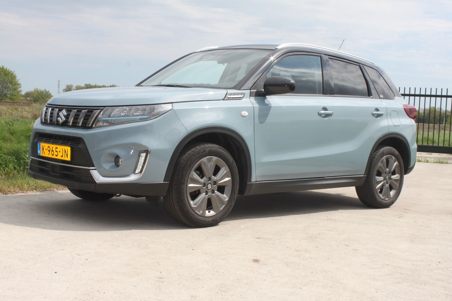 Suzuki Vitara - 1.4 Boosterjet Select Smart Hybrid - AutoWereld.nl